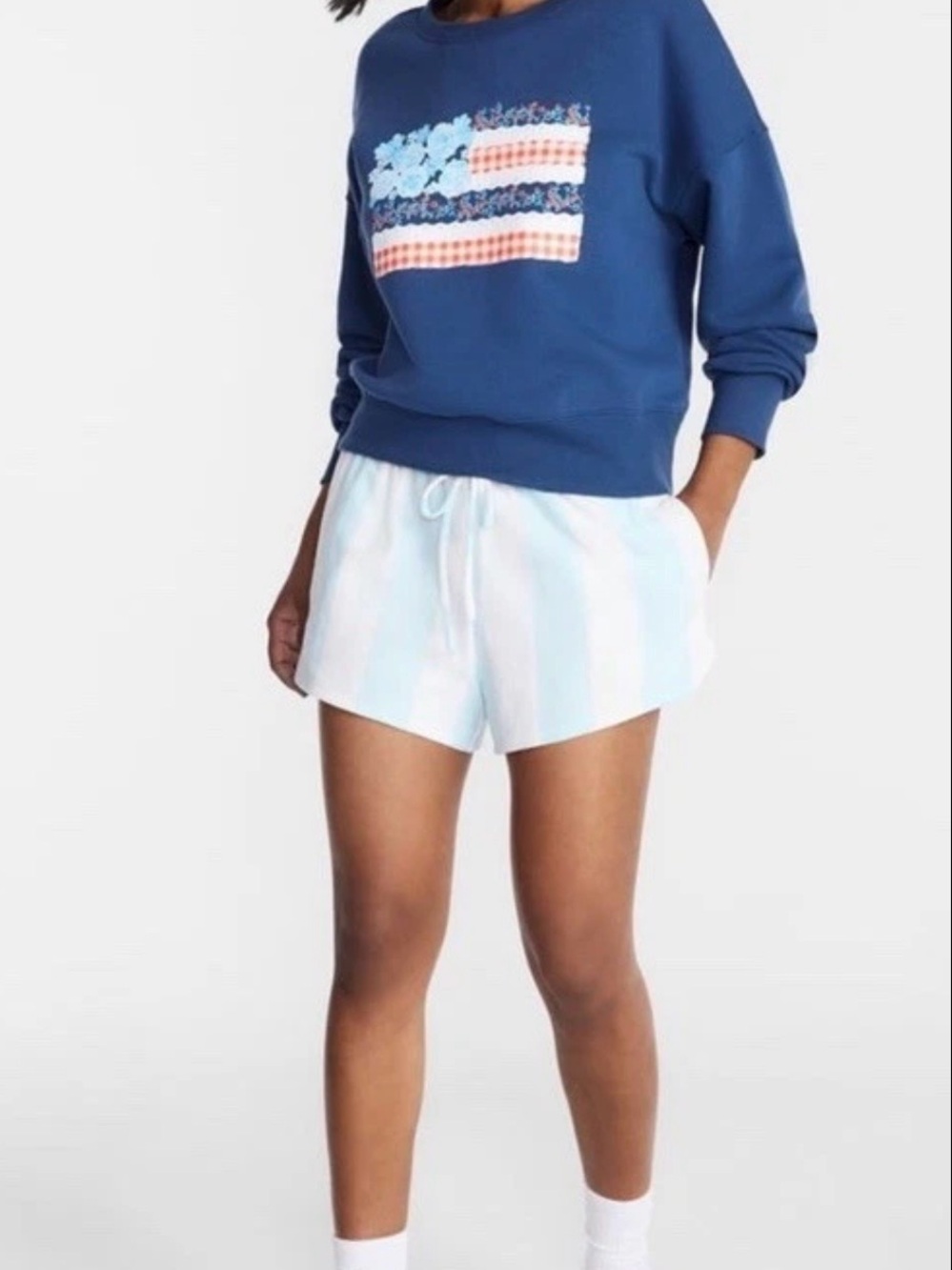 No Boundaries Women’s French Terry Shorts Blue & White Striped Soft NWT